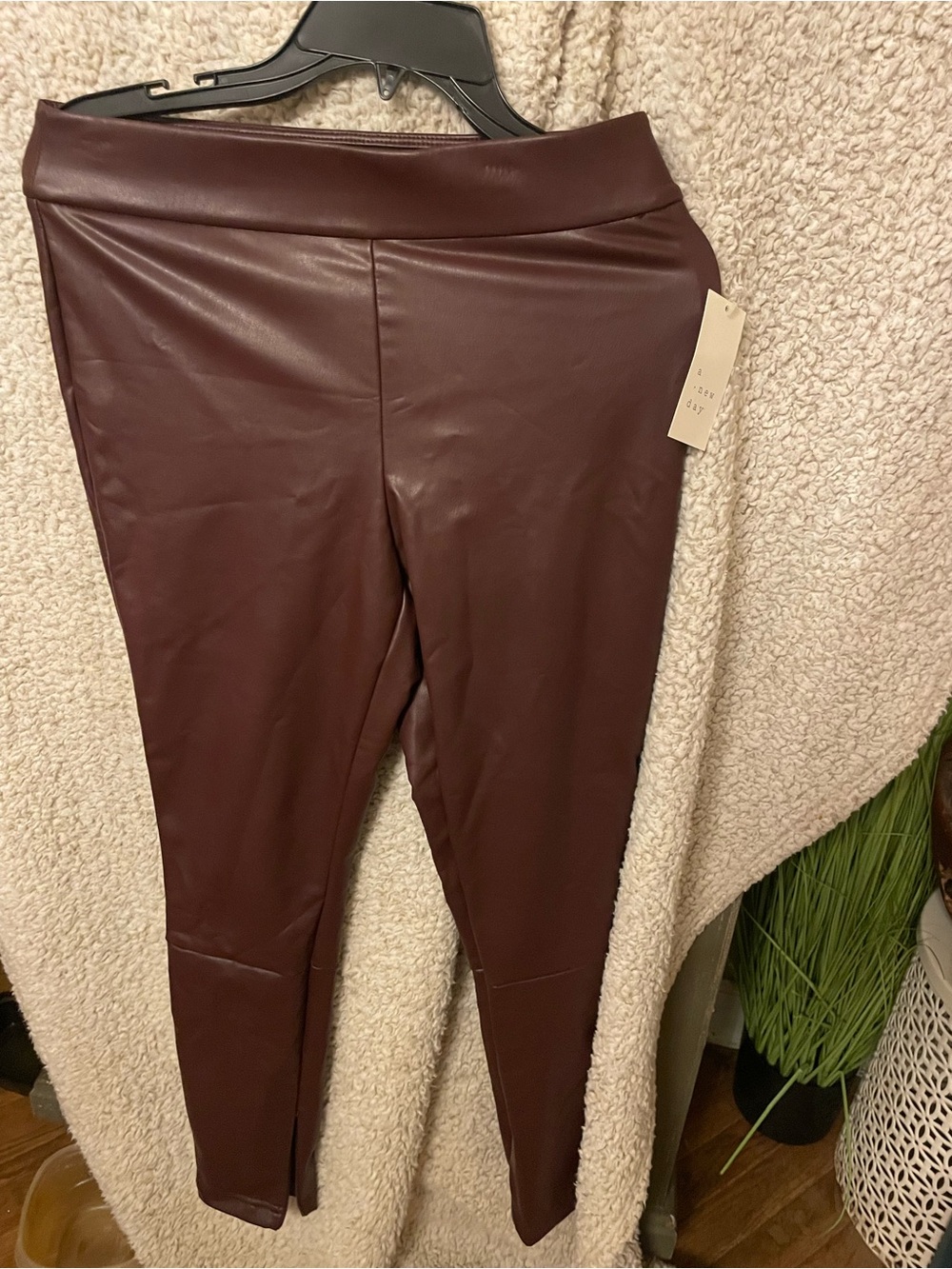 A New Day Women’s Faux Leather Leggings in Burgundy- NWT